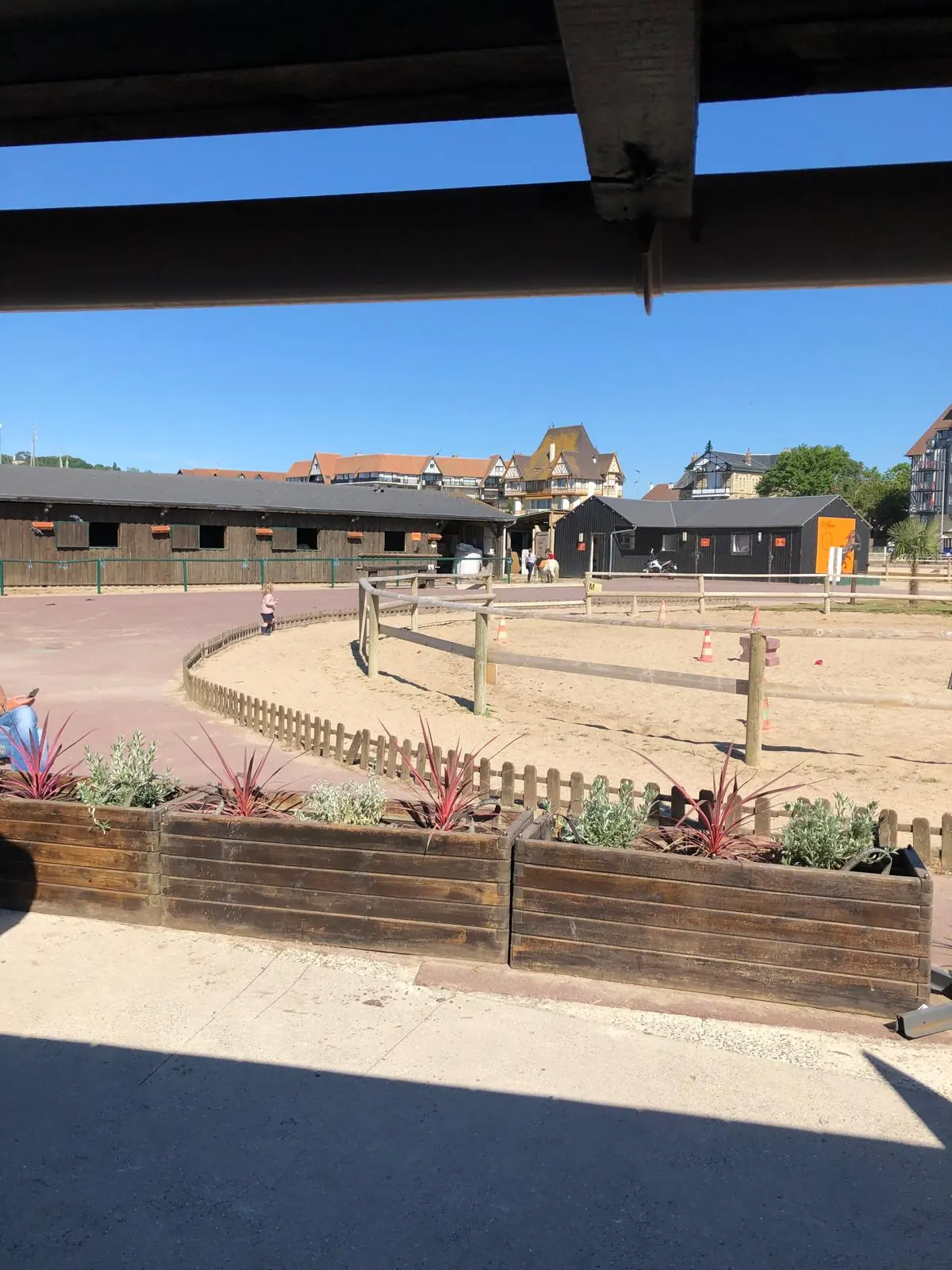 The arena viewed from La Mangeoire’s terrace
